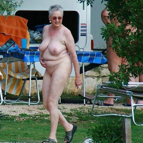 17P Saggy tits 96.
