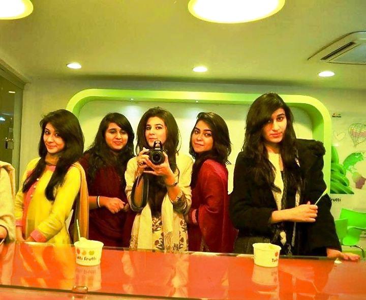 22P Indian Delights 19, WHO WUD YOU FUCK & HOW?