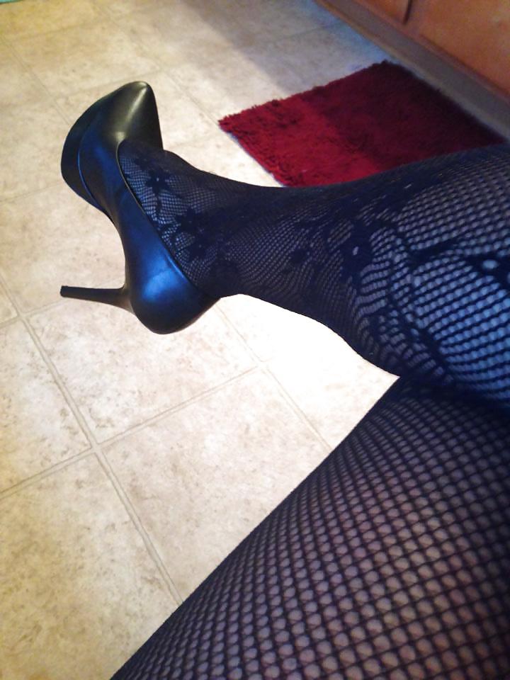 25P BOOTS AND HEELS