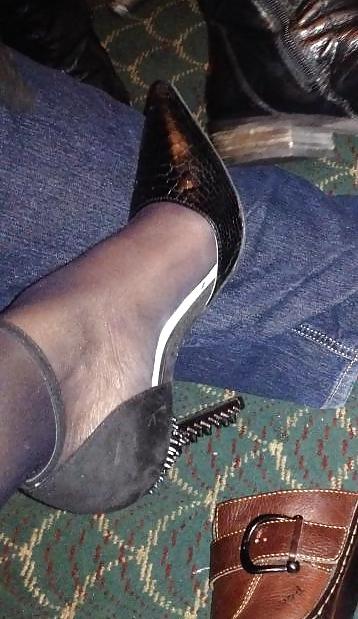 25P BOOTS AND HEELS
