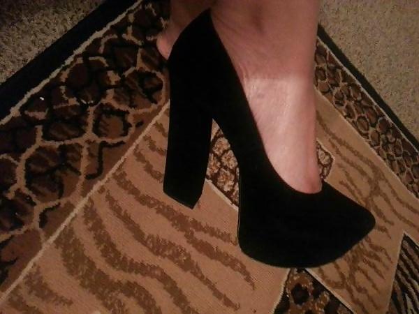 25P BOOTS AND HEELS
