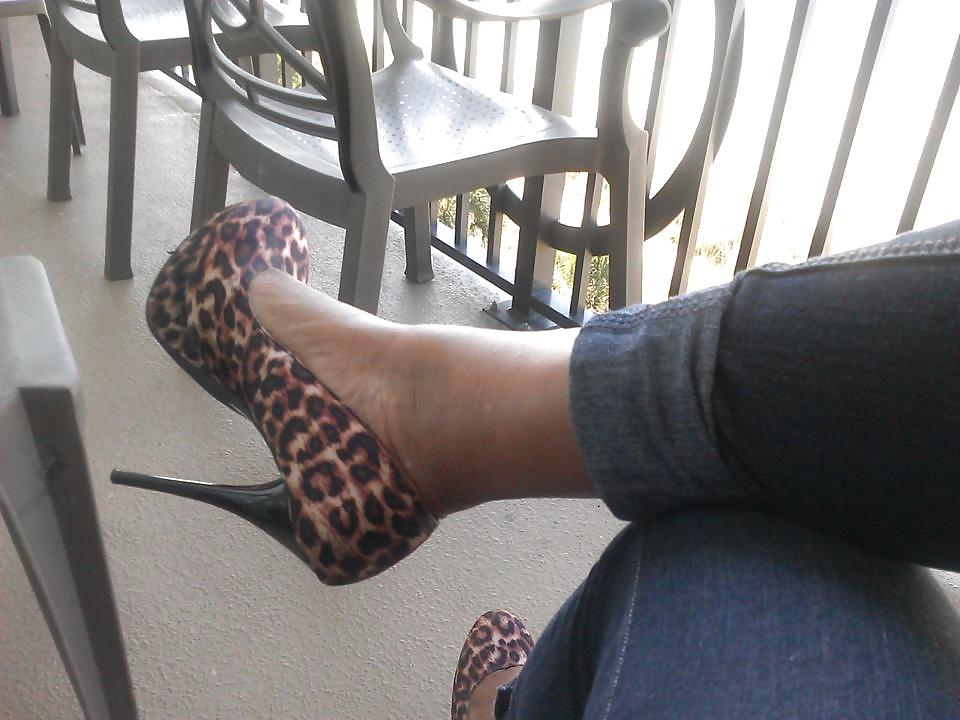 25P BOOTS AND HEELS