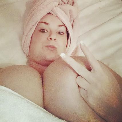 11P Huge tits