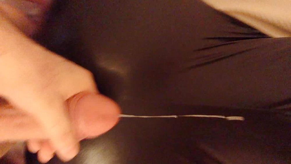 22P New catsuit