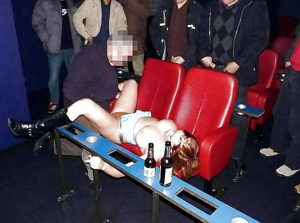 25P Ronja-Deutsche Erwachsenentheaterschlampe