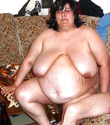 20P Mature saggy tits 29.