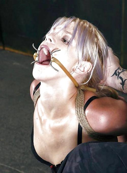 20P Sluts, Sexy, sperm swallowing, sword swallowing, Sluts 