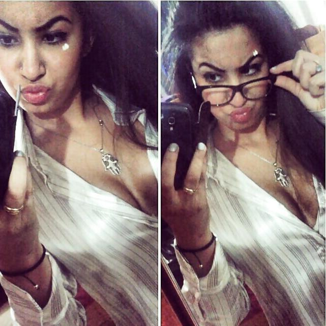 25P Beurette jolies boobs