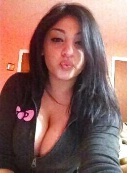 11P Belle beurette algerienne kenza