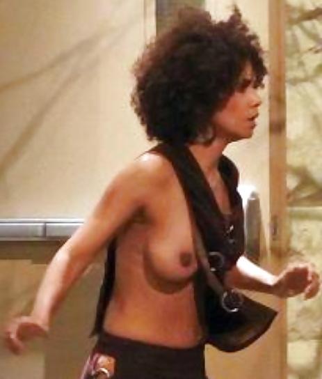 21P Halle Berry Smoking Hot