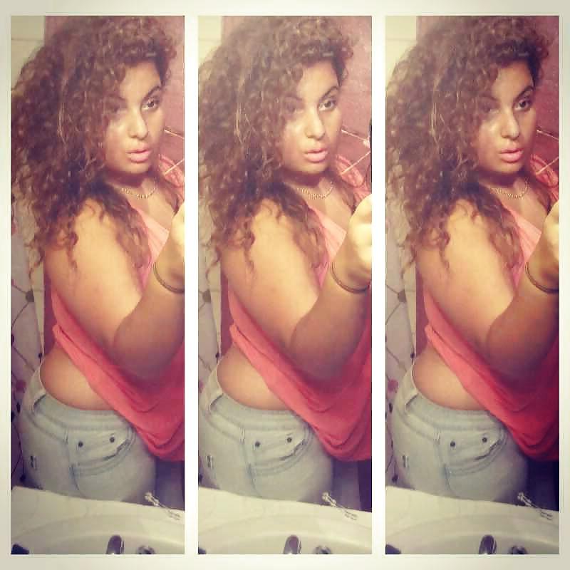 20P Sabrina beurette bien ferme 