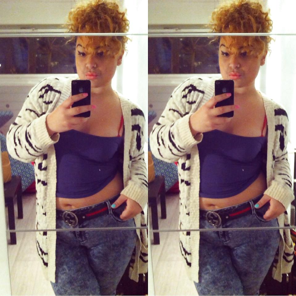20P Sabrina beurette bien ferme 
