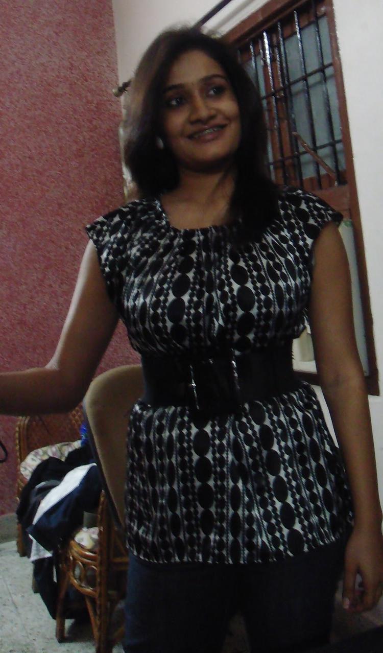 6P Indian Aunty Call Me To Fuck With Her