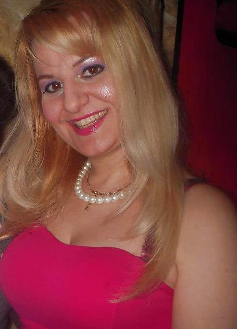 25P GREEK MILFS, MATURE LADIES & SLUTS: THE GODDESS GOT BOOBS