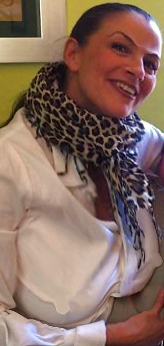 25P GREEK MILFS, MATURE LADIES & SLUTS: THE GODDESS GOT BOOBS
