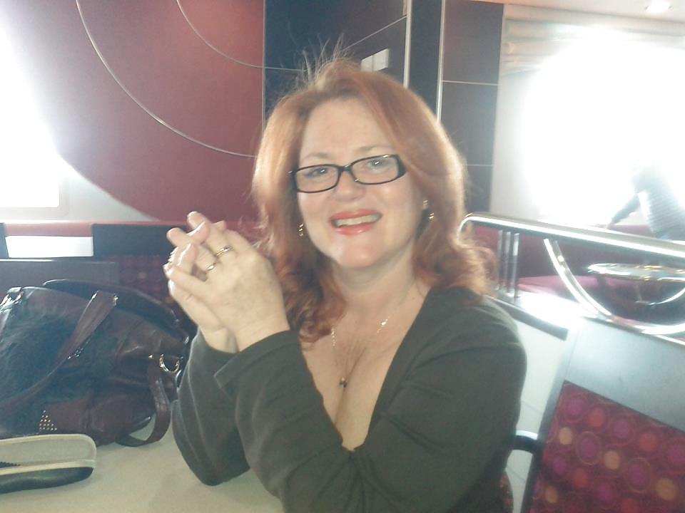 25P GREEK MILFS, MATURE LADIES & SLUTS: THE GODDESS GOT BOOBS