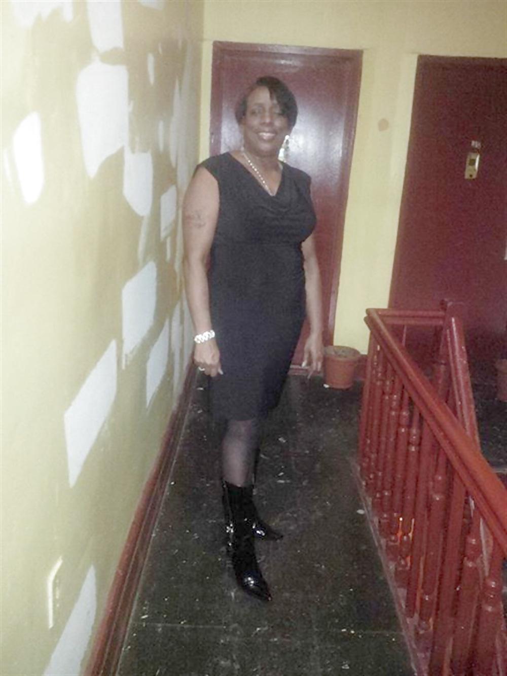 25P BOOTS AND STOCKINGS