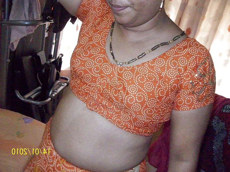 21P Indian Bhabhi 001