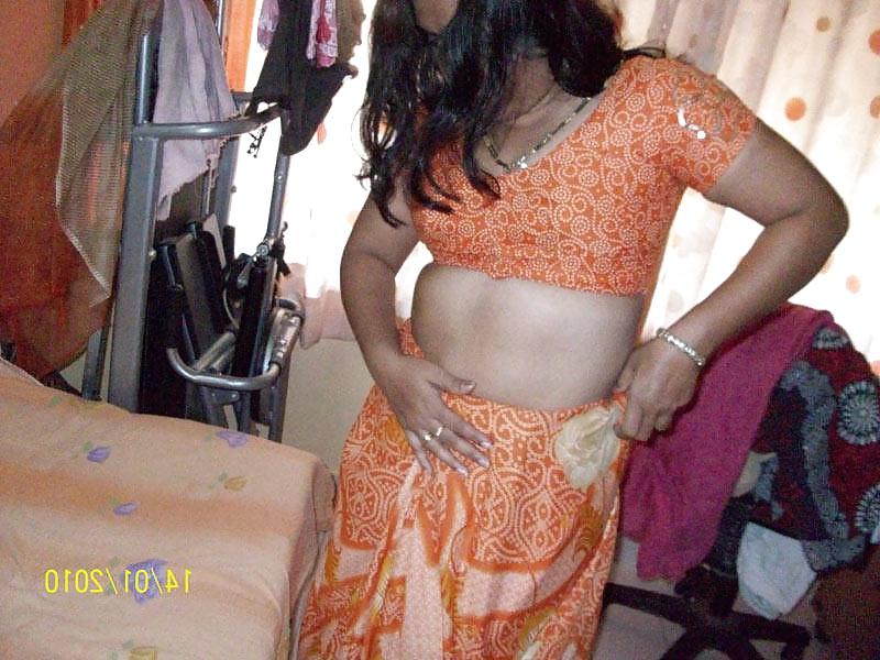 21P Indian Bhabhi 001
