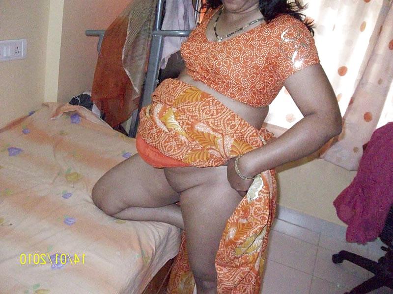 21P Indian Bhabhi 001
