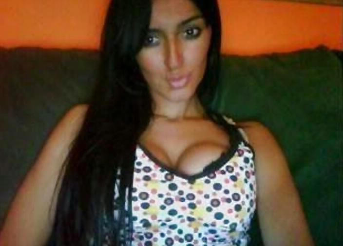 15P Arabic teen girls beurette cite 8