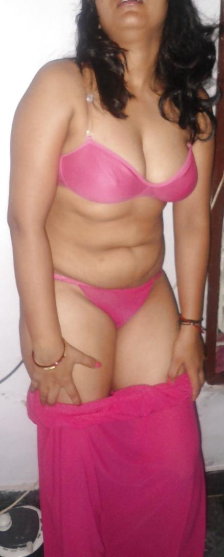 13P Indian Bhabhi 040