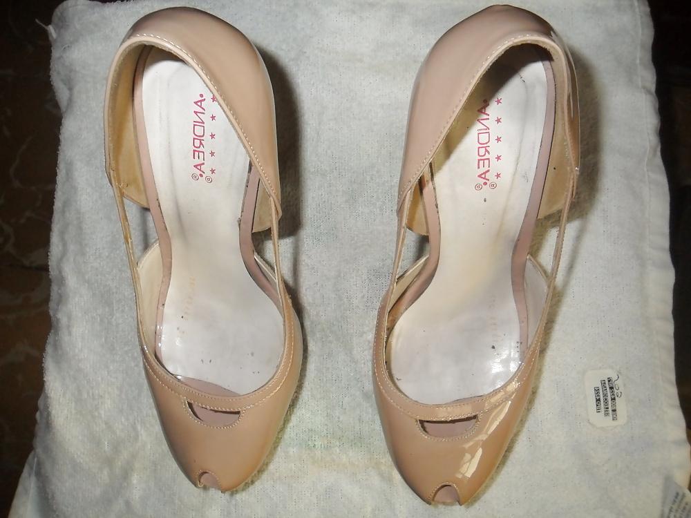 15P Shoes cum friend teacher
