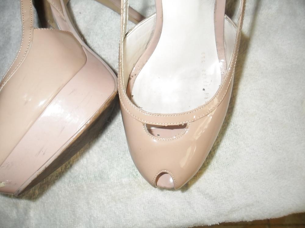 15P Shoes cum friend teacher