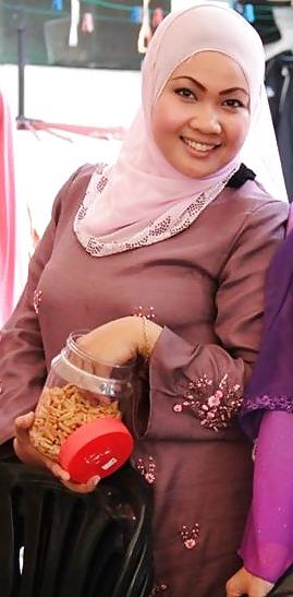 14P June - Bini Kawan Tetek Best. Body Mantap