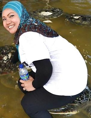 14P June - Bini Kawan Tetek Best. Body Mantap