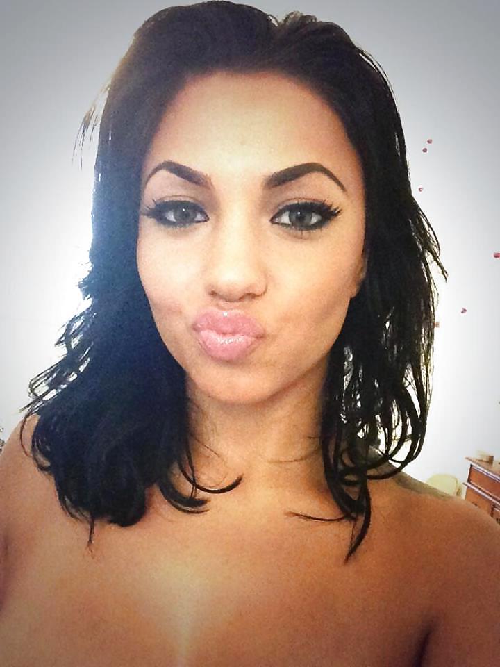 25P Beurette Anissa (Suite)
