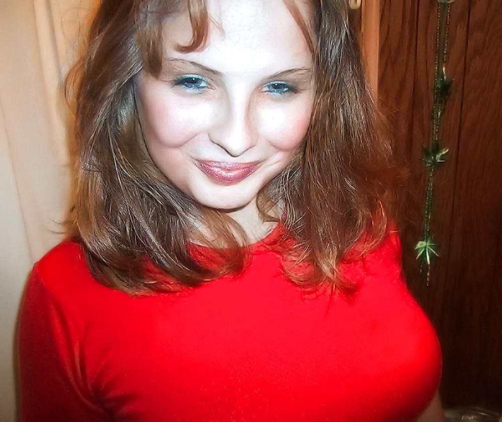 25P The Best of Exposed Wife Mandy