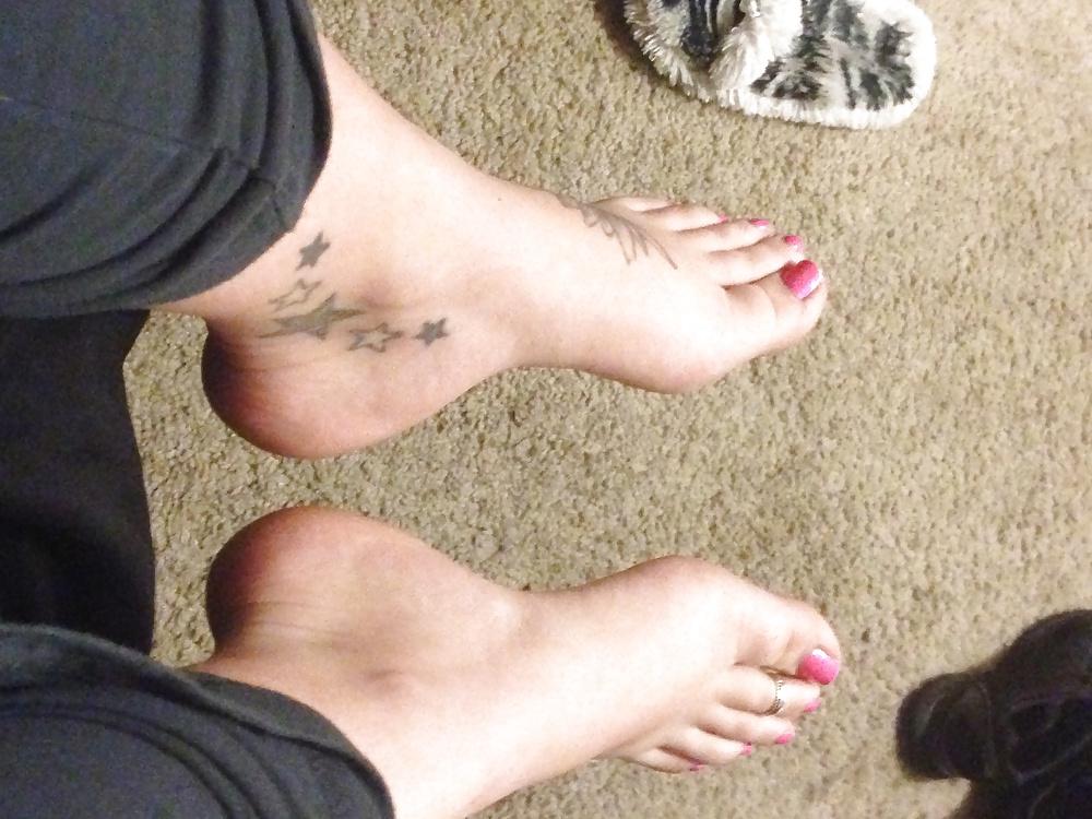 11P Alyna sexy young feet socks and ass