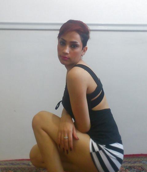 16P Persian girl