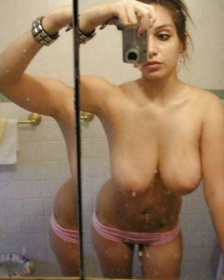 25P Selfie Amateur Big Tit Beauties - vol 23!