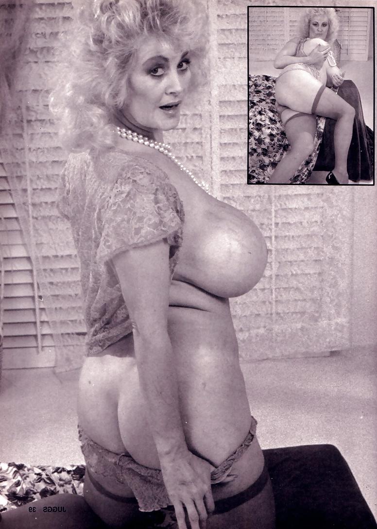 25P Lotta Topp big pussy and big tits