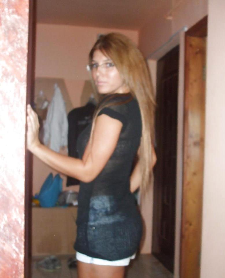 25P Big boob blonde please comment