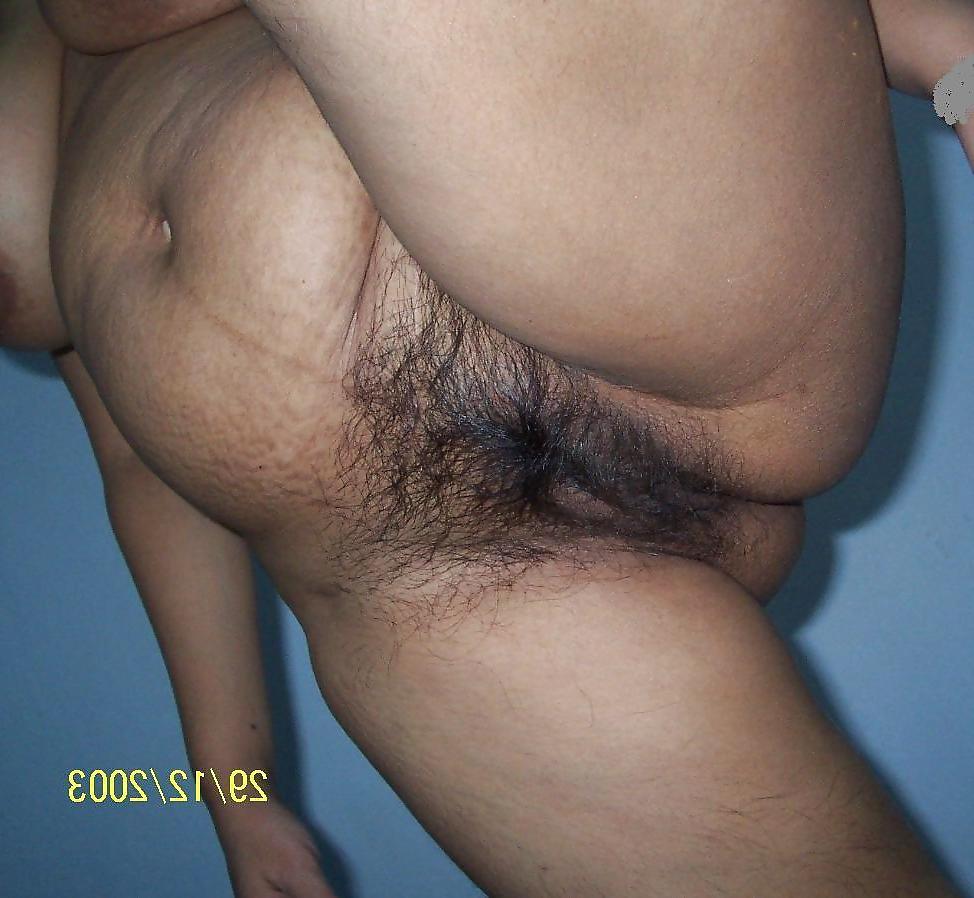 22P Indian aunty (stretched mark special)