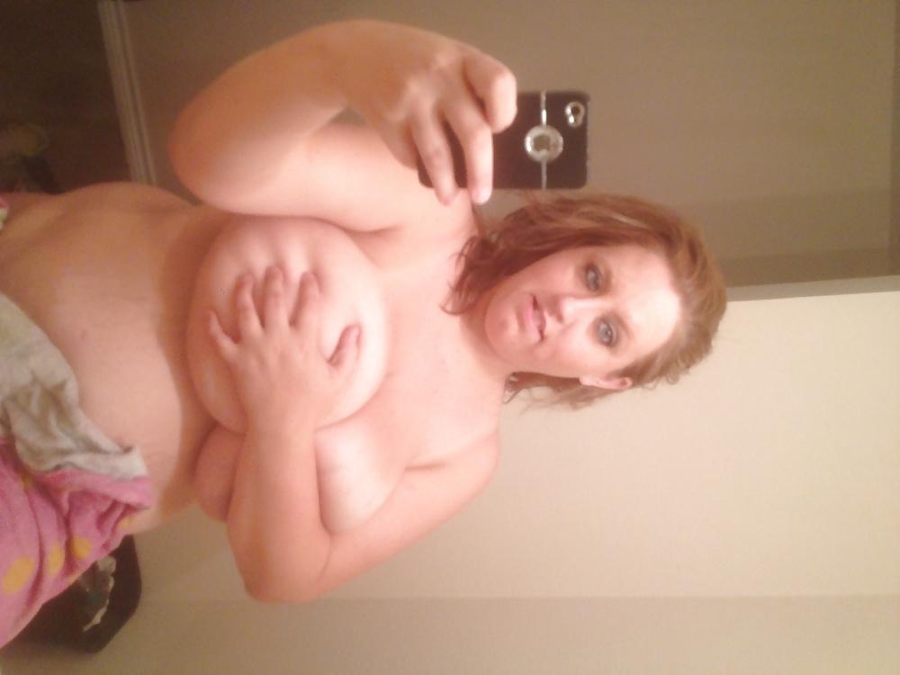 5P White whore huge tits