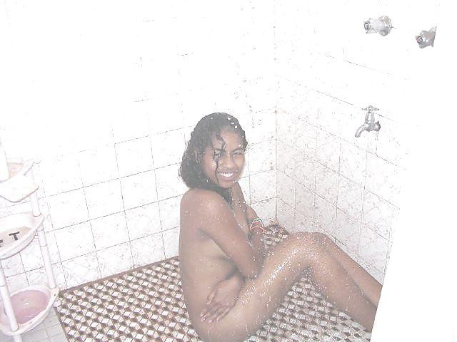 25P Fiji girls
