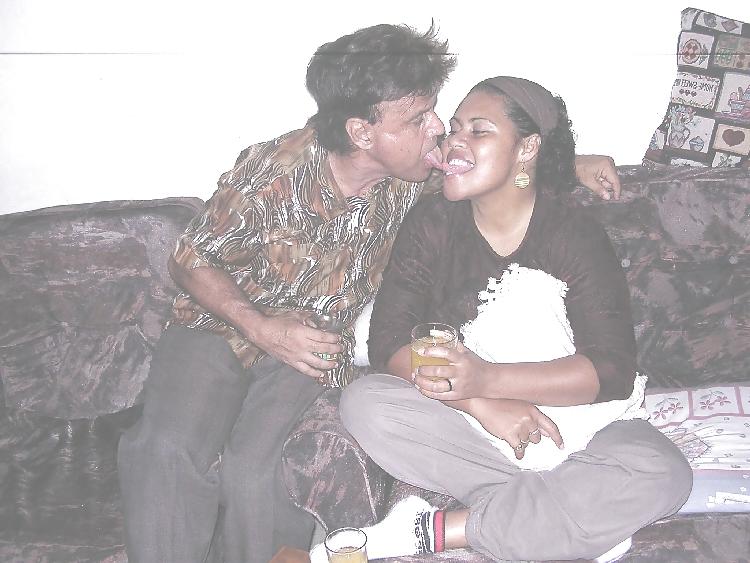 25P Fiji girls
