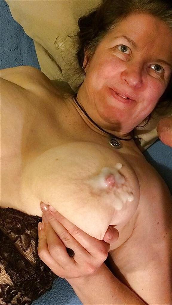 19P Big Natural Silicone-free Boobs! (Granny GILF)