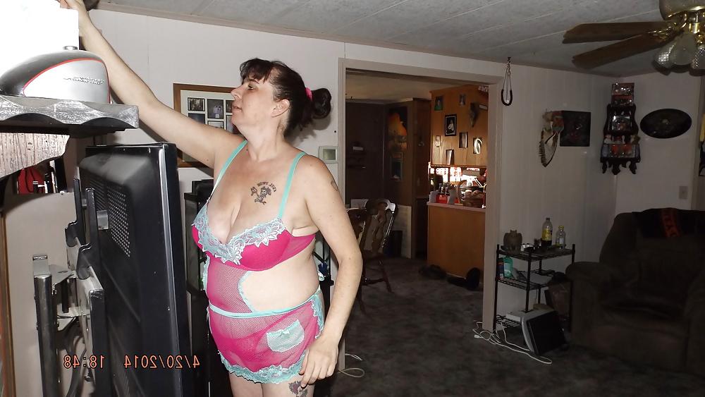 11P Sexy maid outfit