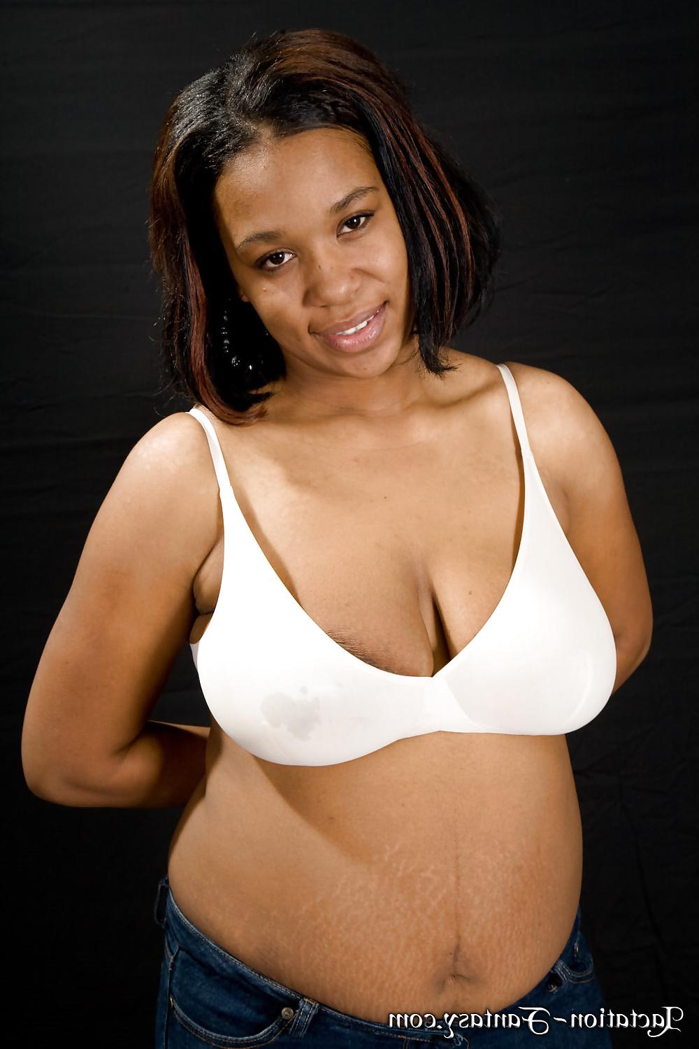 25P Tits 12 (pregnant)