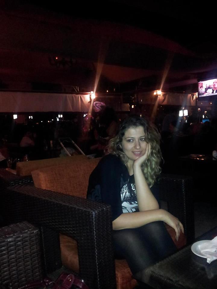 25P Arab Egyptian Girls 