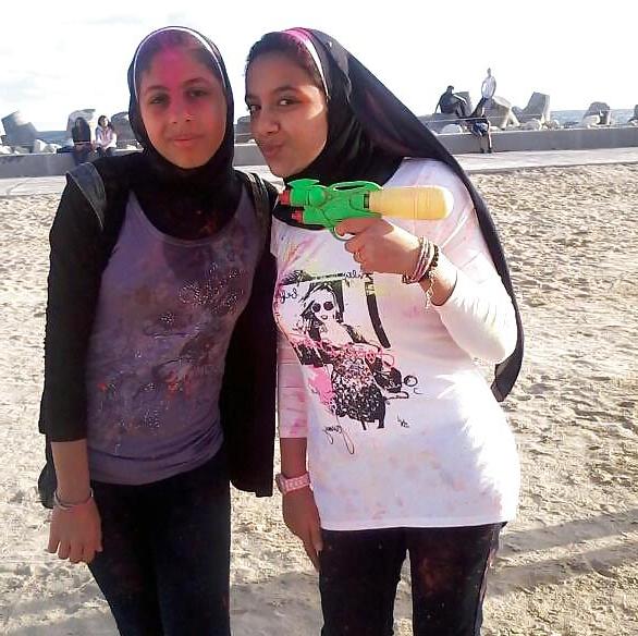 25P Arab Egyptian Girls 