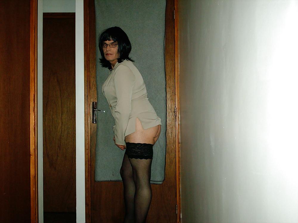 8P Sissy husband