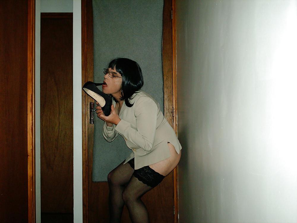 8P Sissy husband