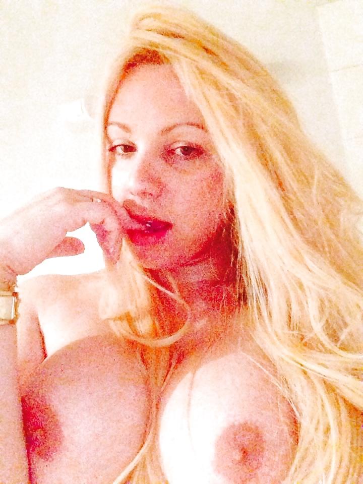 8P Hot chubby girl huge boobs Part2  - please comment 