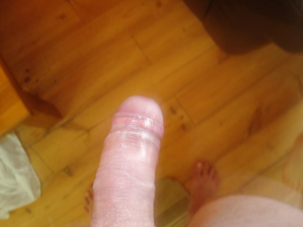 25P Cock and pussy closeup